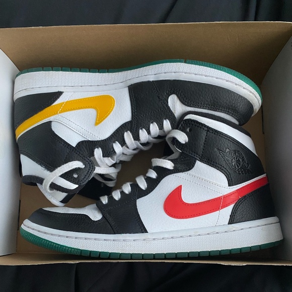 Jordan 1 Mid Alternate Swoosh